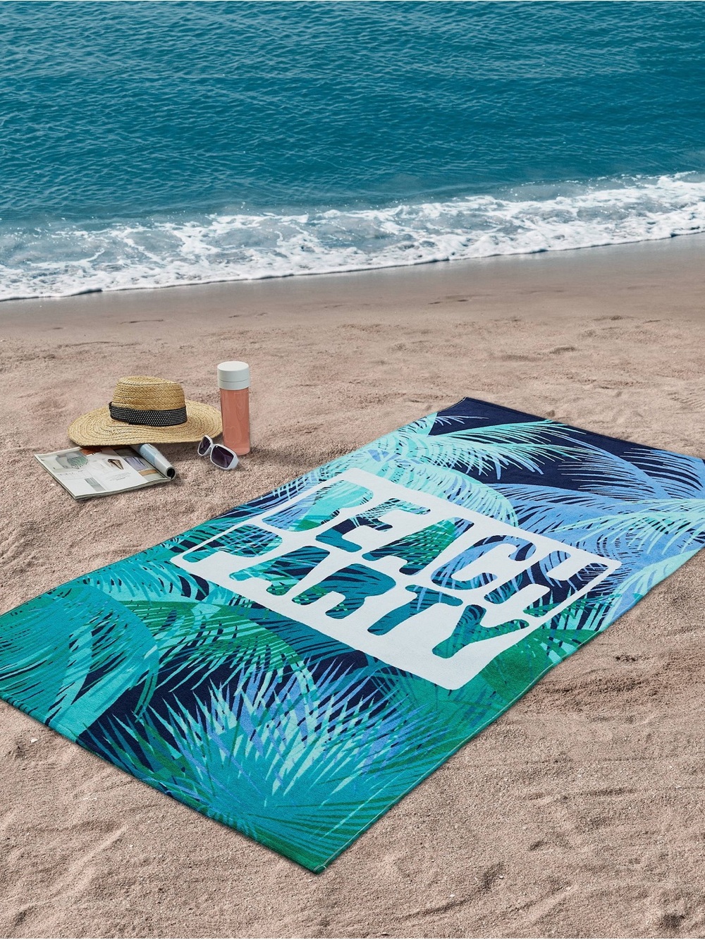 Beach Party Tropical Palm Print Beach Towel - NEW